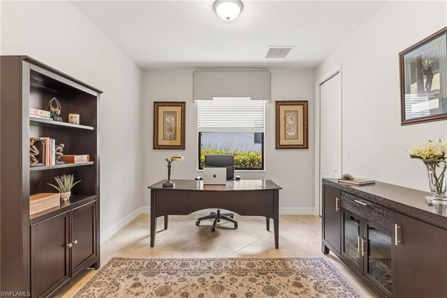 12614 Fenhurst WAY, Naples, FL 34120