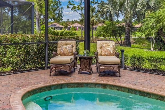 12614 Fenhurst WAY, Naples, FL 34120