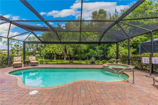 12614 Fenhurst WAY, Naples, FL 34120
