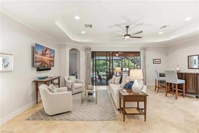 12614 Fenhurst WAY, Naples, FL 34120