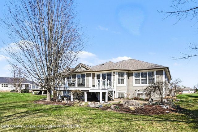 585 Aquila Drive, East Lansing, MI 48823