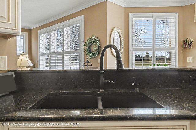 585 Aquila Drive, East Lansing, MI 48823