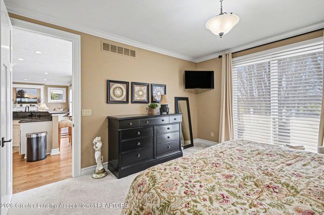 585 Aquila Drive, East Lansing, MI 48823