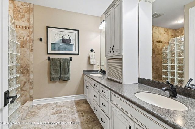 585 Aquila Drive, East Lansing, MI 48823