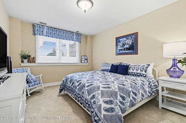 585 Aquila Drive, East Lansing, MI 48823