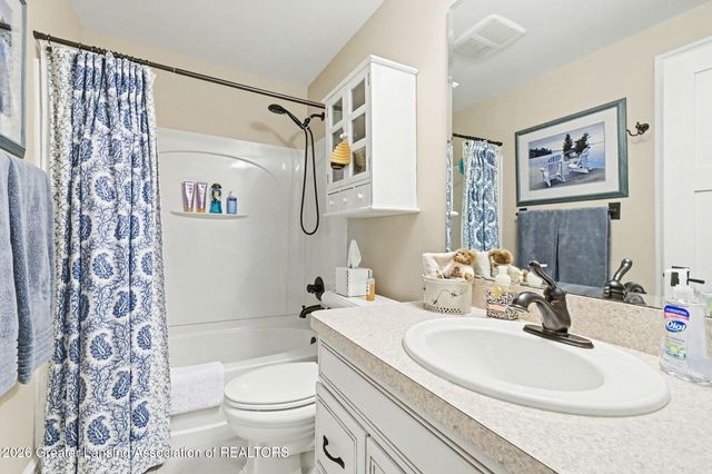 585 Aquila Drive, East Lansing, MI 48823