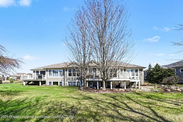 585 Aquila Drive, East Lansing, MI 48823