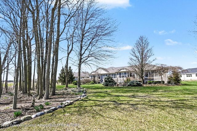 585 Aquila Drive, East Lansing, MI 48823