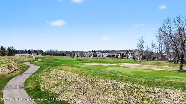 585 Aquila Drive, East Lansing, MI 48823