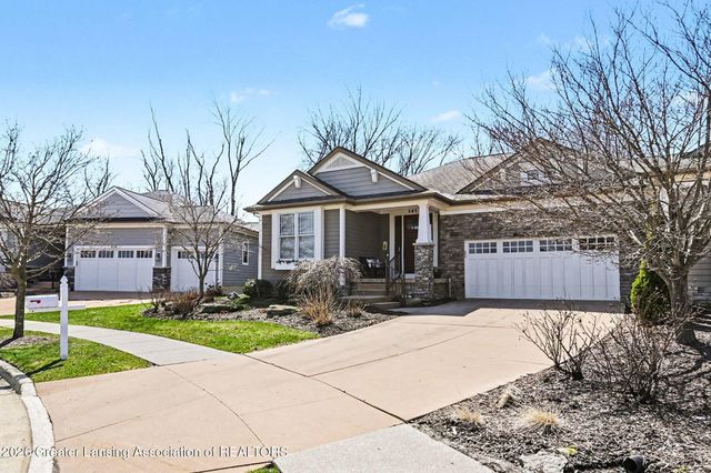 585 Aquila Drive, East Lansing, MI 48823