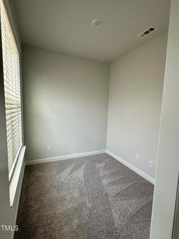 27 Pansy Park, Clayton, NC 27520