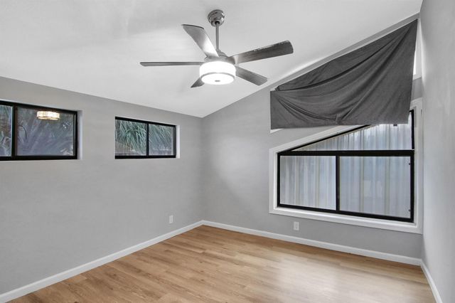 12624 Woodmill Drive, Palm Beach Gardens, FL 33418