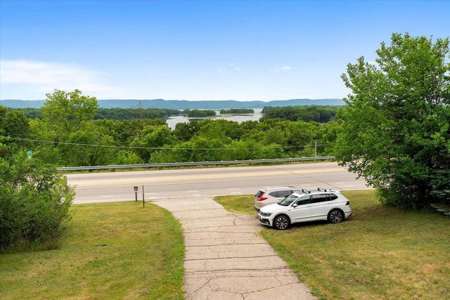 N5298 State Road 35, Onalaska, WI 54650