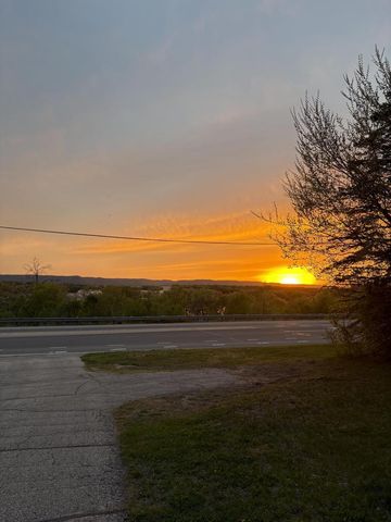 N5298 State Road 35, Onalaska, WI 54650