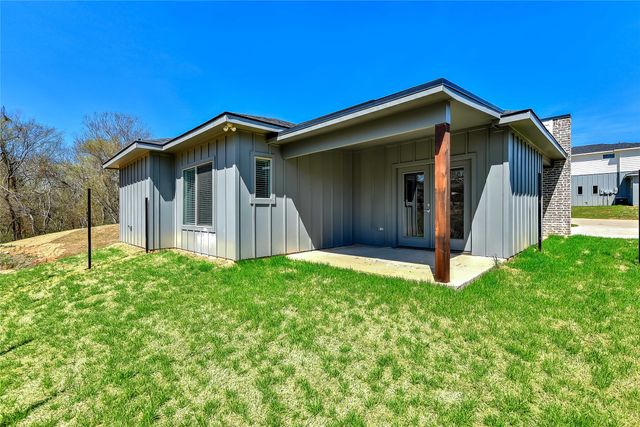 3060 W Crawford Street 601, Denison, TX 75020