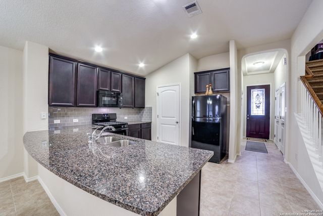 8515 Loska, San Antonio, TX 78251