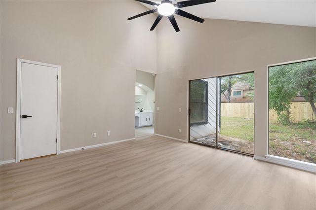 15626 Ripplewind Ln, Houston, TX 77068