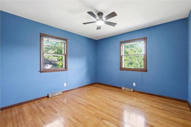 10729 Mcgee Street, Kansas City, MO 64114