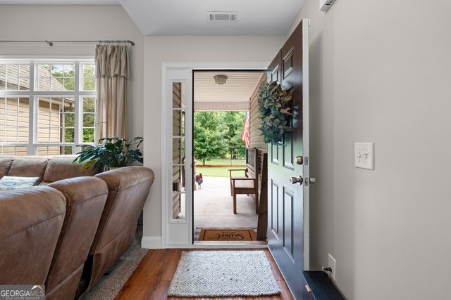 234 Emmett Young Road, Grantville, GA 30220