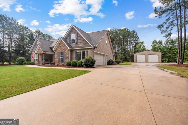 234 Emmett Young Road, Grantville, GA 30220
