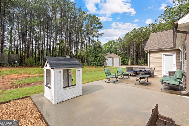 234 Emmett Young Road, Grantville, GA 30220