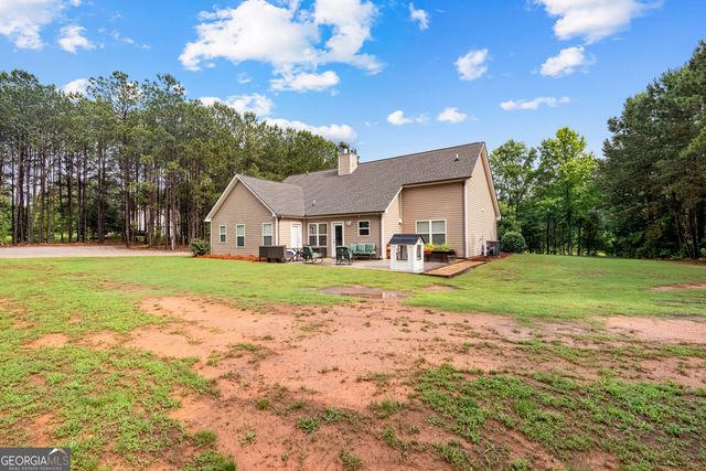 234 Emmett Young Road, Grantville, GA 30220