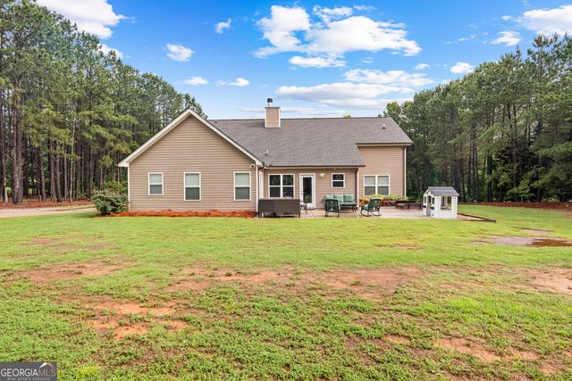 234 Emmett Young Road, Grantville, GA 30220