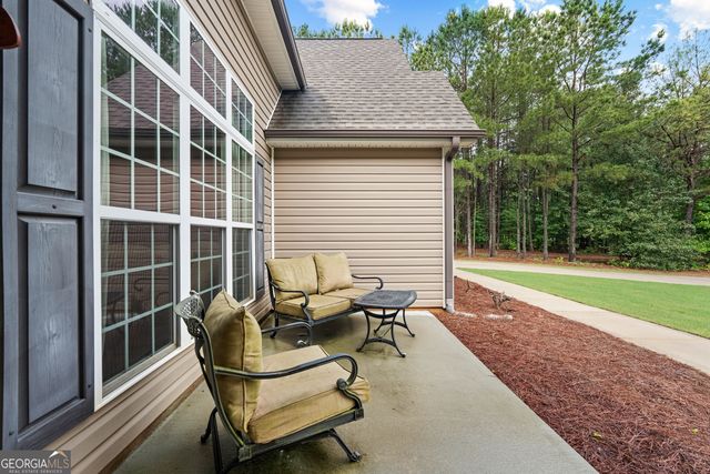 234 Emmett Young Road, Grantville, GA 30220
