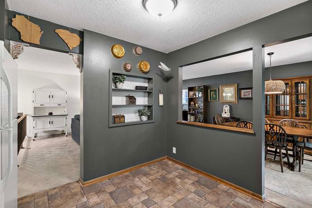1204 Birch Drive, Hudson, WI 54016