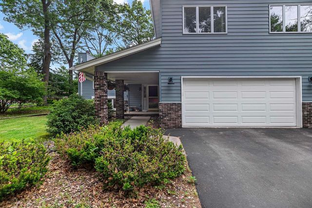 1204 Birch Drive, Hudson, WI 54016