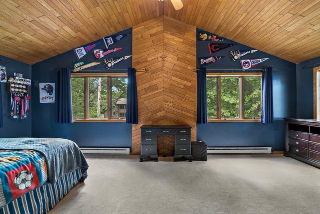 1204 Birch Drive, Hudson, WI 54016