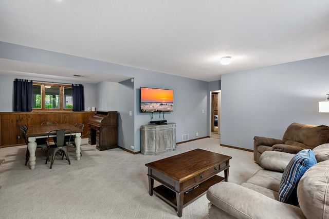 1204 Birch Drive, Hudson, WI 54016