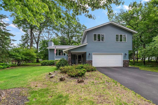 1204 Birch Drive, Hudson, WI 54016