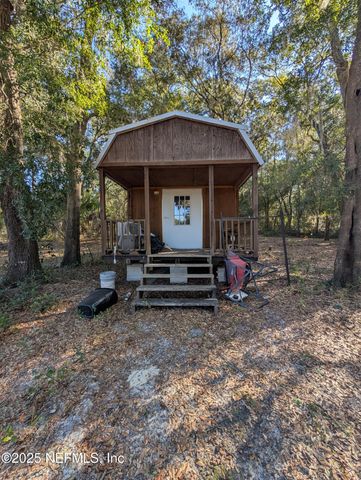 131 RAINBOW Road, Crescent City, FL 32112