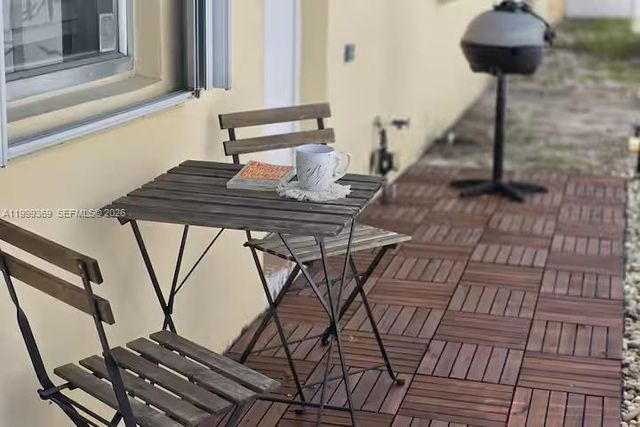 108 SE 4th Ter A, Dania Beach, FL 33004