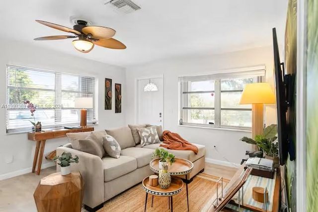 108 SE 4th Ter A, Dania Beach, FL 33004