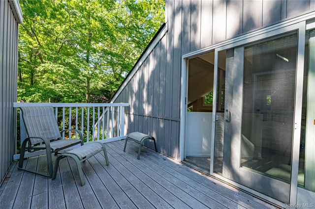 14 Sylvester Road, Wading River, NY 11792