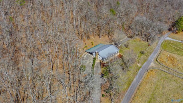 6654 County Road 223, Collinsville, AL 35961