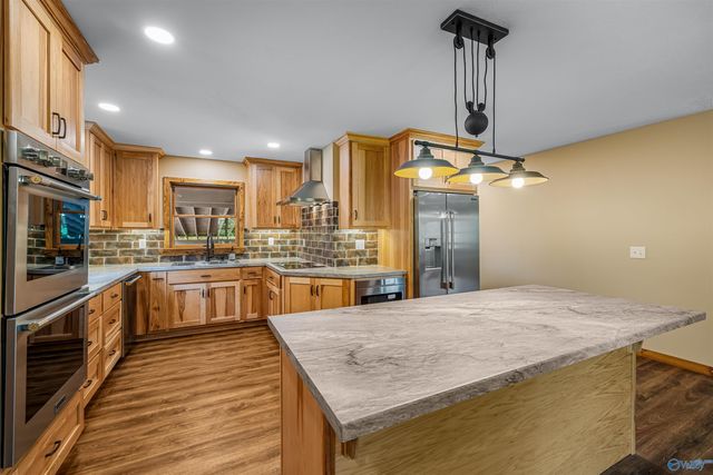 6654 County Road 223, Collinsville, AL 35961