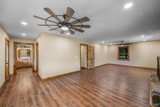 6654 County Road 223, Collinsville, AL 35961