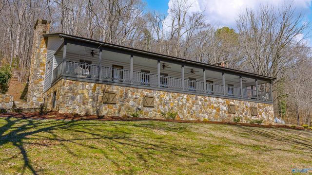 6654 County Road 223, Collinsville, AL 35961