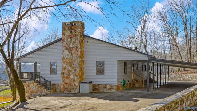 6654 County Road 223, Collinsville, AL 35961