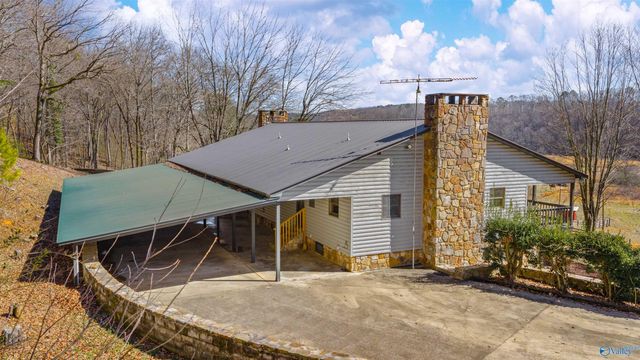 6654 County Road 223, Collinsville, AL 35961