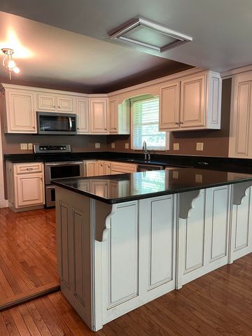 513 Sharp Gap Road, Barbourville, KY 40906