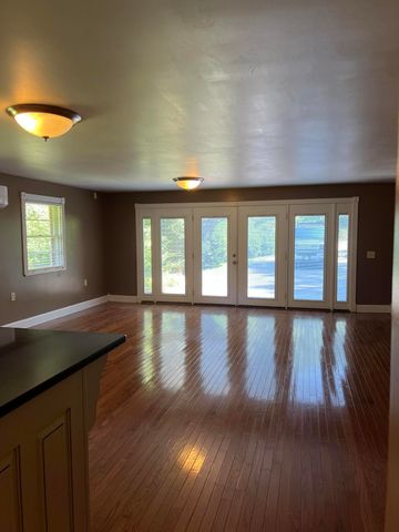 513 Sharp Gap Road, Barbourville, KY 40906