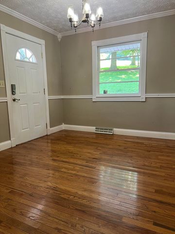 513 Sharp Gap Road, Barbourville, KY 40906