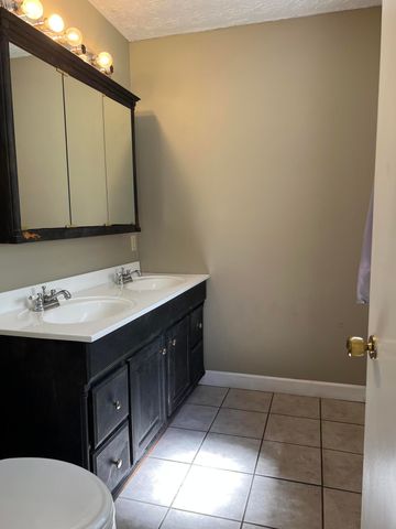 513 Sharp Gap Road, Barbourville, KY 40906