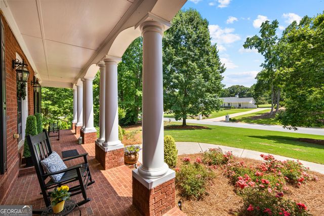 635 Birkdale Drive, Fayetteville, GA 30215
