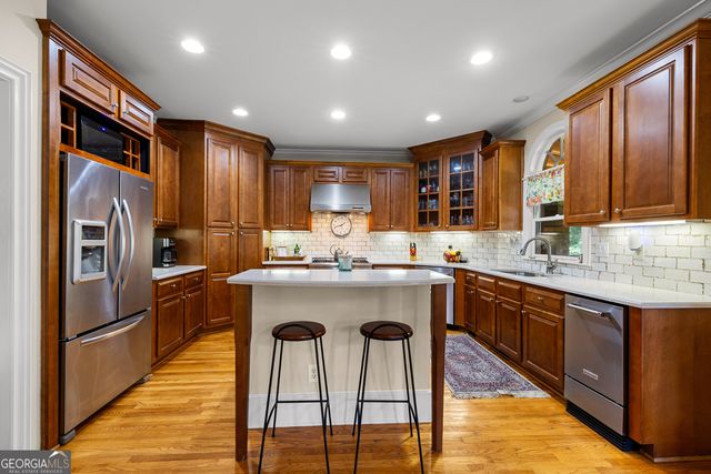 635 Birkdale Drive, Fayetteville, GA 30215