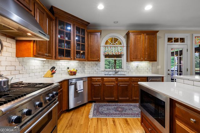 635 Birkdale Drive, Fayetteville, GA 30215